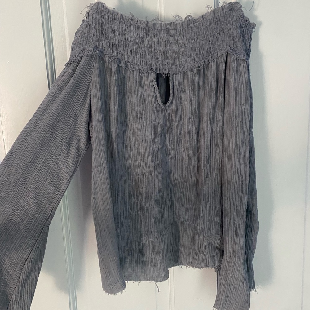 vintage havana off the shoulder blouse blue/grey size M